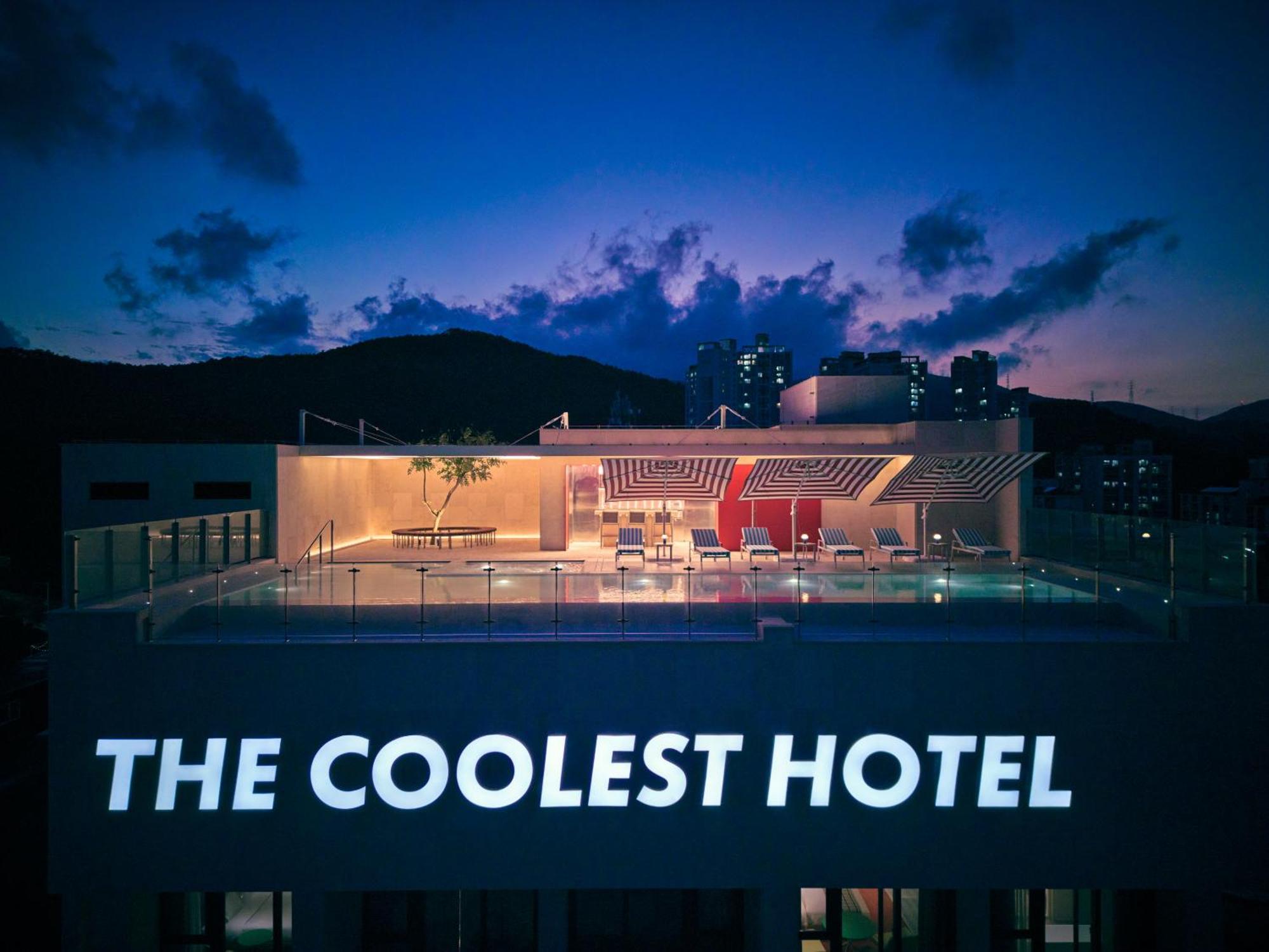 The Coolest Hotel Пусан Экстерьер фото